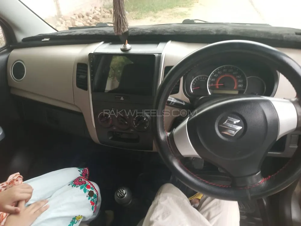 Suzuki Wagon R 2016 for Sale in D.G.Khan Suzuki Wagon R 2016 for Sale in D.G.Khan Image-2