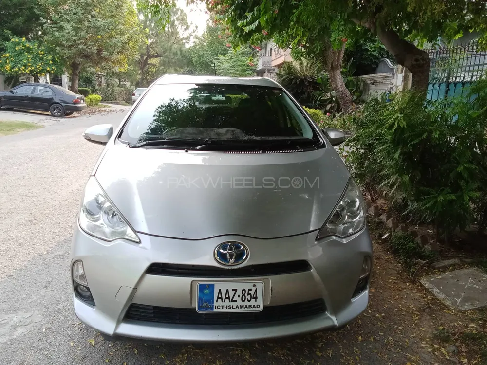 Toyota Aqua 2013 for Sale in Islamabad Image-1