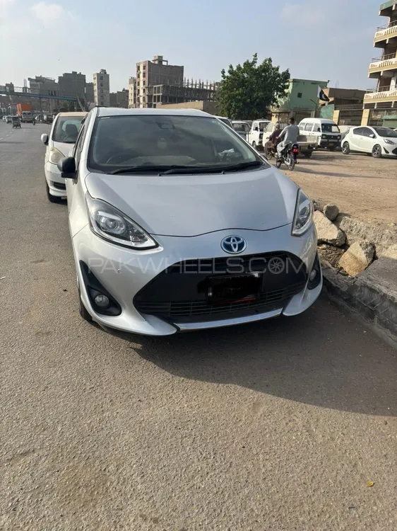 Toyota Aqua 2019 for Sale in Peshawar Image-1