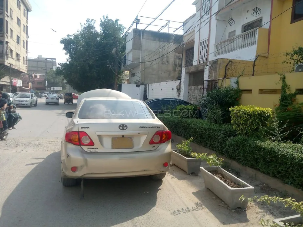 Toyota Corolla 2010 for Sale in Karachi Image-1