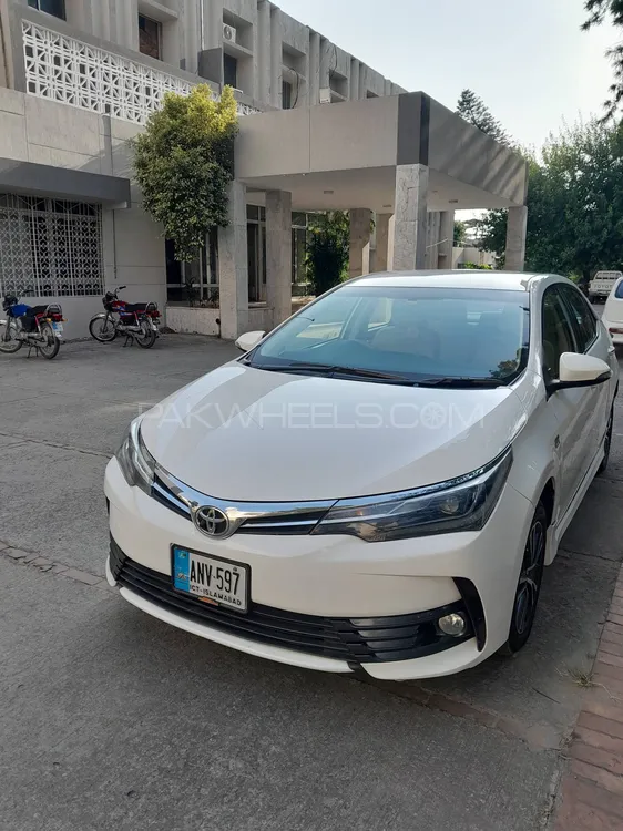 Toyota Corolla 2019 for Sale in Islamabad Image-1