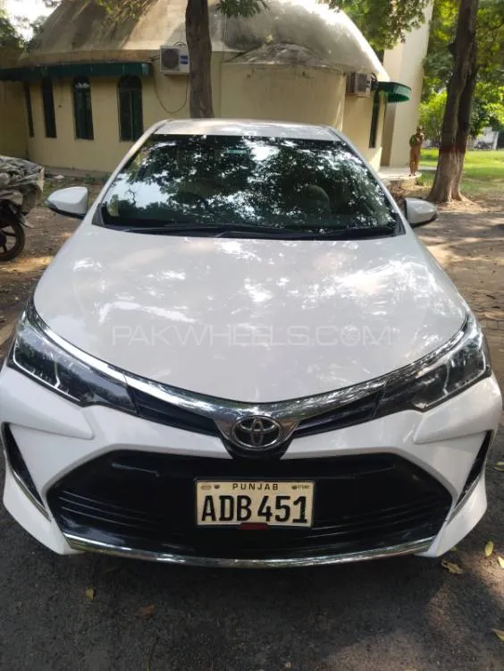 Toyota Corolla 2020 for Sale in Lahore Image-1