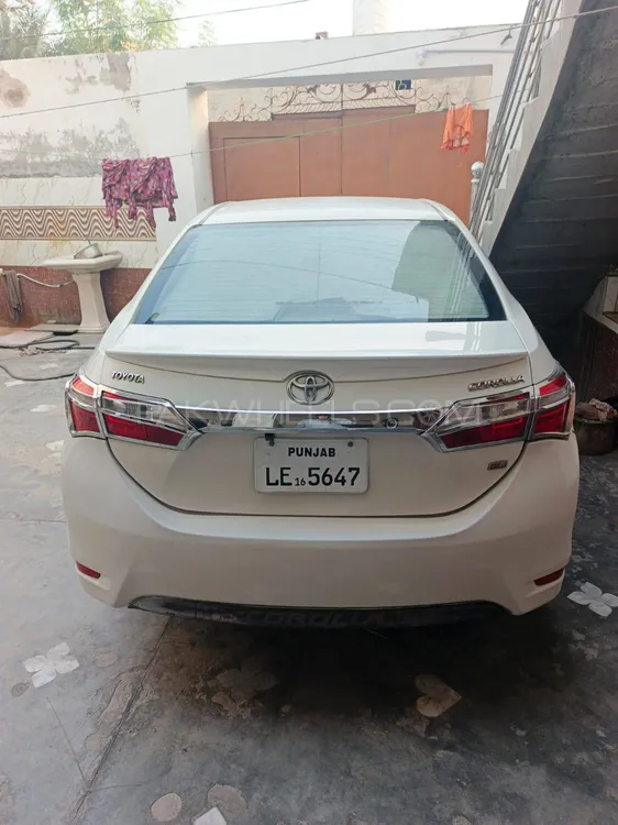 Toyota Corolla 2015 for Sale in Muzaffar Gargh Toyota Corolla 2015 for Sale in Muzaffar Gargh Image-4