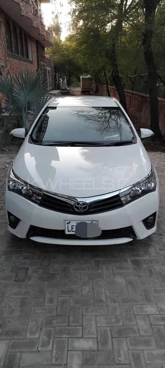 Toyota Corolla 2016 for Sale in Sargodha Image-1