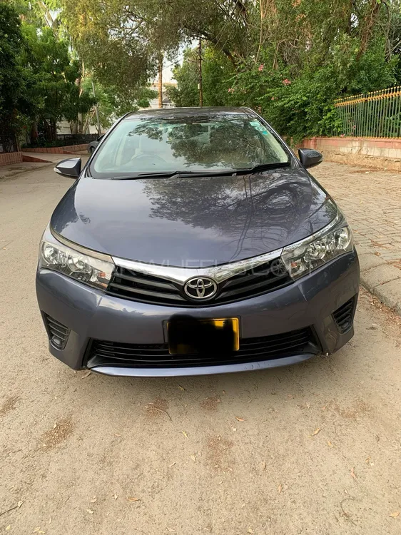 Toyota Corolla 2015 for Sale in Karachi Image-1