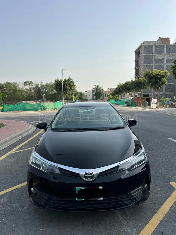 Toyota Corolla 2018 for Sale in Lahore Image-1