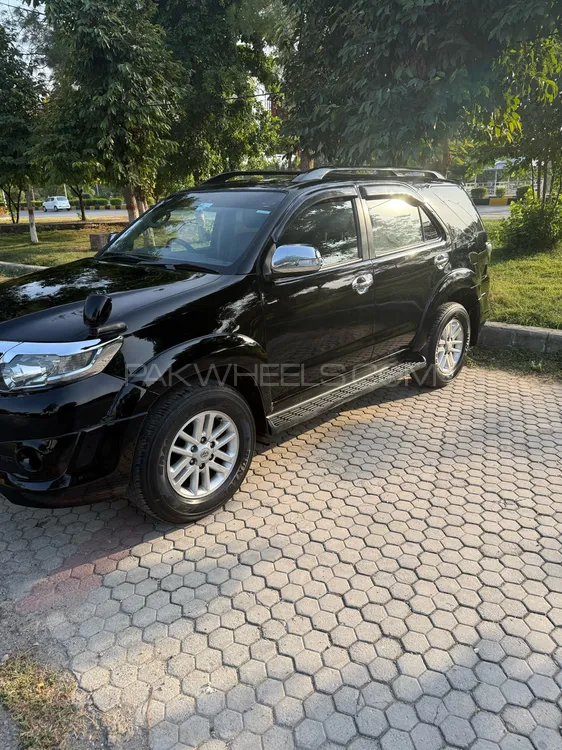 Toyota Fortuner 2013 for Sale in Islamabad Image-1