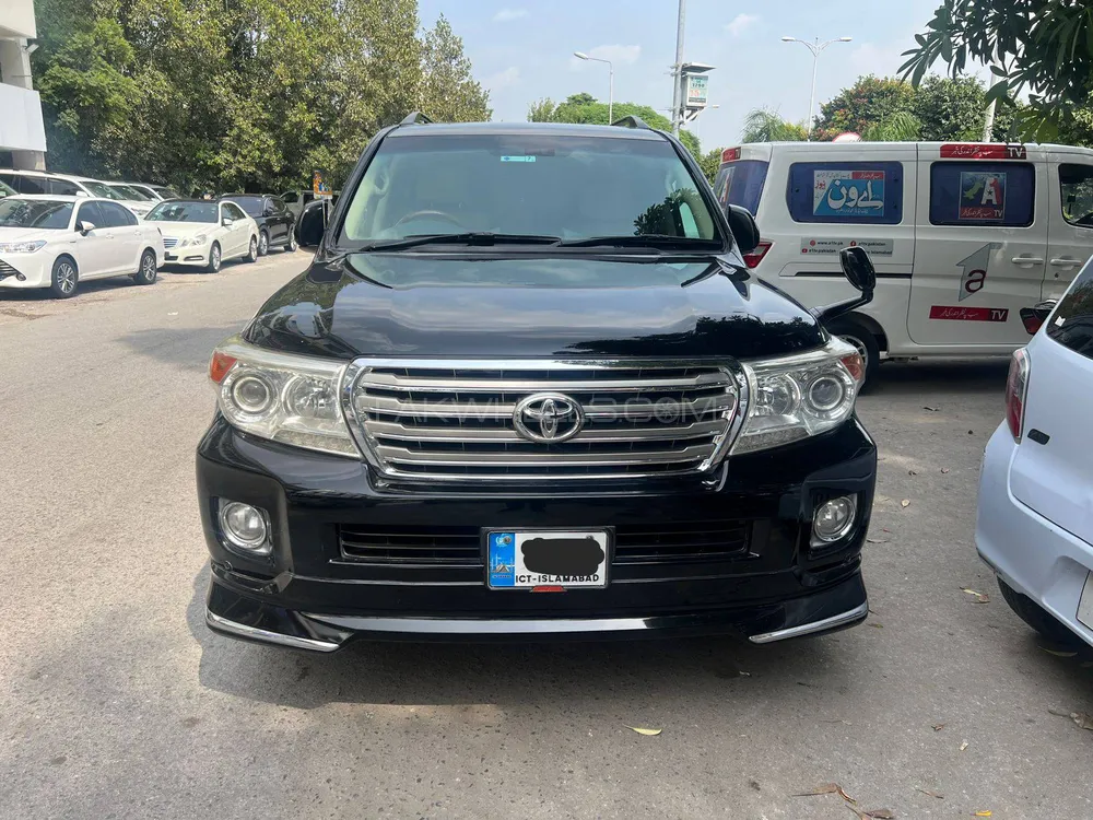Toyota Land Cruiser 2012 for Sale in Islamabad Image-1