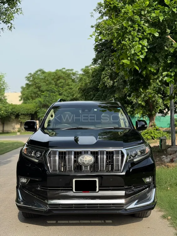 Toyota Prado 2019 for Sale in Lahore Image-1