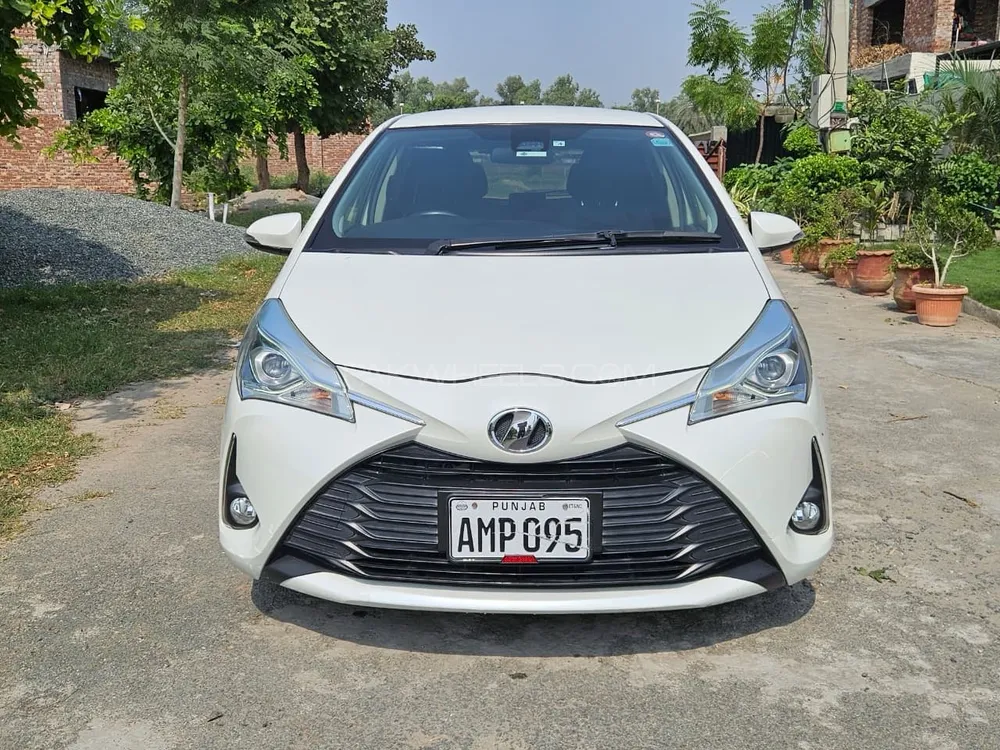 Toyota Vitz 2019 for Sale in Lahore Image-1