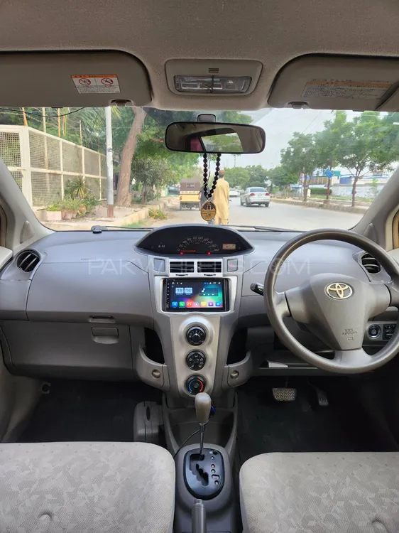 Toyota Vitz 2008 for Sale in Karachi Image-1