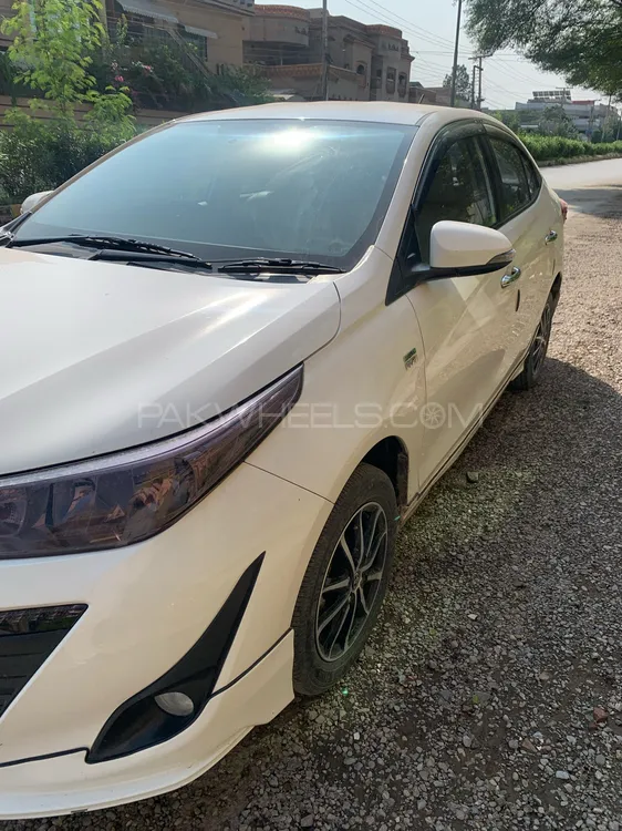 Toyota Yaris Sedan 2021 for Sale in Peshawar Image-1