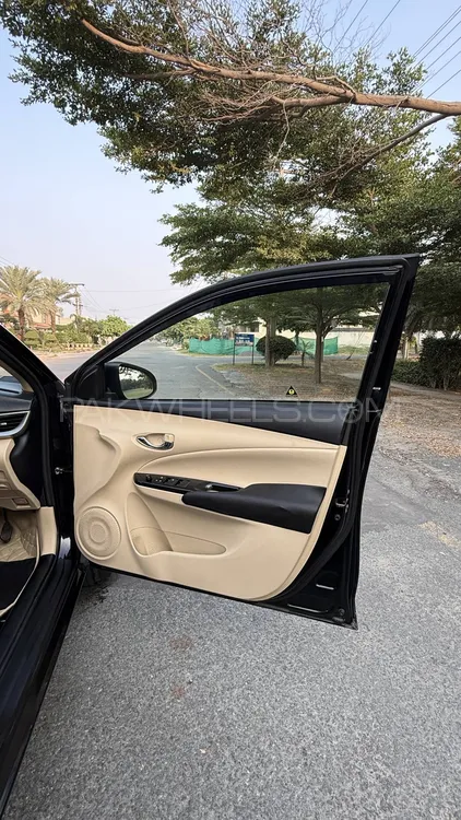 Toyota Yaris Sedan 2021 for Sale in Lahore Toyota Yaris Sedan 2021 for Sale in Lahore Image-5