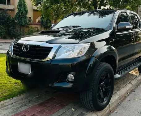 Toyota Hilux D-4D Automatic 2005