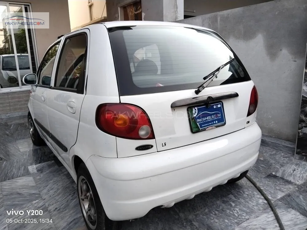 Chevrolet Exclusive 2005 for Sale in Lahore Chevrolet Exclusive 2005 for Sale in Lahore Image-6