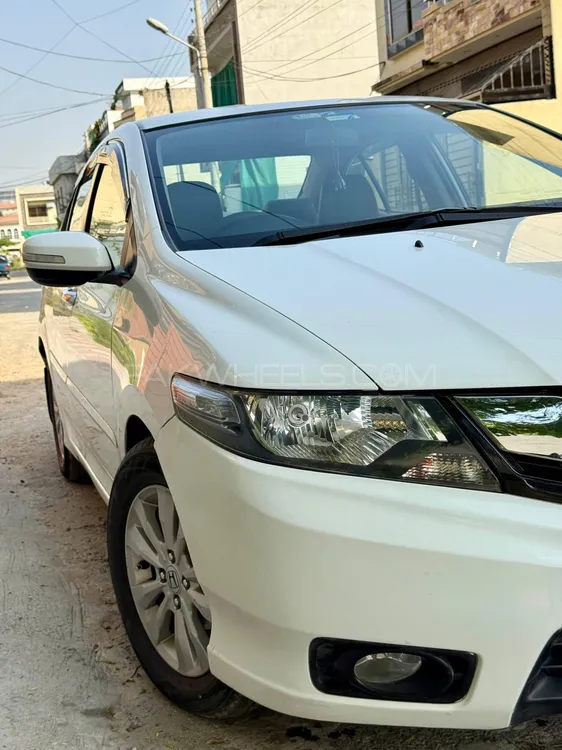 Honda City 2017 for Sale in Islamabad Image-1