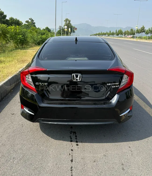 Honda Civic 2020 for Sale in Islamabad Honda Civic 2020 for Sale in Islamabad Image-3