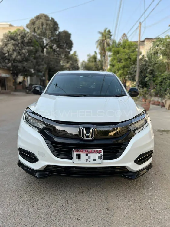 Honda Vezel 2018 for Sale in Karachi Image-1