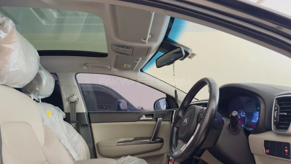 KIA Sportage 2021 for Sale in Layyah KIA Sportage 2021 for Sale in Layyah Image-11