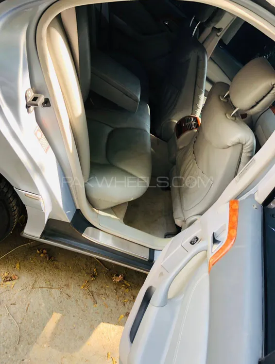 مرسڈیز بینز ایس کلاس 2002 for Sale in کراچی مرسڈیز بینز ایس کلاس 2002 for Sale in کراچی Image-10
