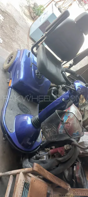 Metro X8 Foldable Electric Scooter 2025 for Sale Image-1