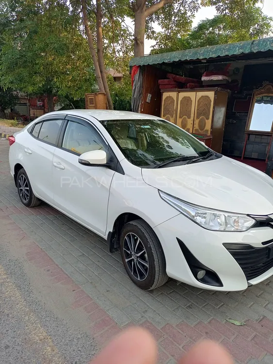 Toyota Auris 2024 for Sale in Lahore Toyota Auris 2024 for Sale in Lahore Image-1