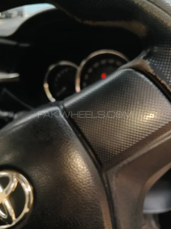 Toyota Corolla 2014 for Sale in Chichawatni Toyota Corolla 2014 for Sale in Chichawatni Image-12