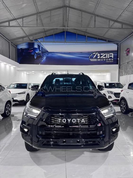Toyota Hilux 2025 for Sale in Islamabad Image-1