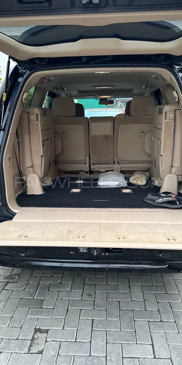 Toyota Land Cruiser 2012 for Sale in Lahore Toyota Land Cruiser 2012 for Sale in Lahore Image-5
