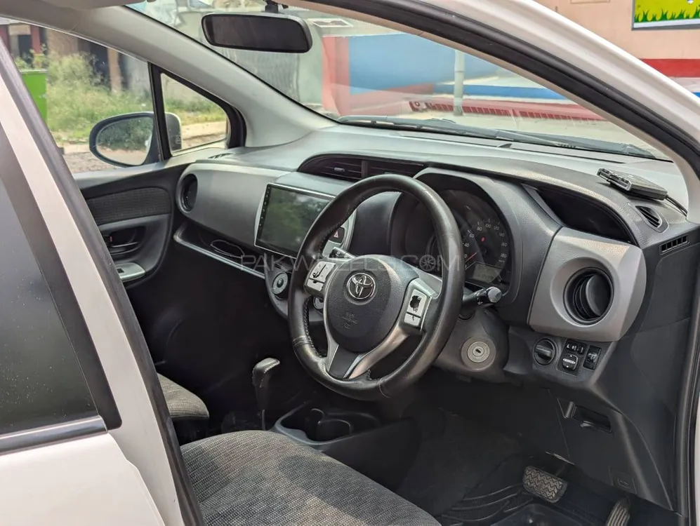 Toyota Vitz 2014 for Sale in Islamabad Toyota Vitz 2014 for Sale in Islamabad Image-6