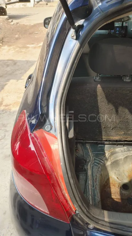 Toyota Vitz 2009 for Sale in Faisalabad Toyota Vitz 2009 for Sale in Faisalabad Image-10