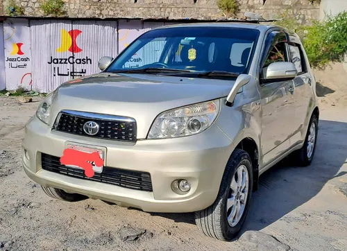 Toyota Rush G Limited 2010