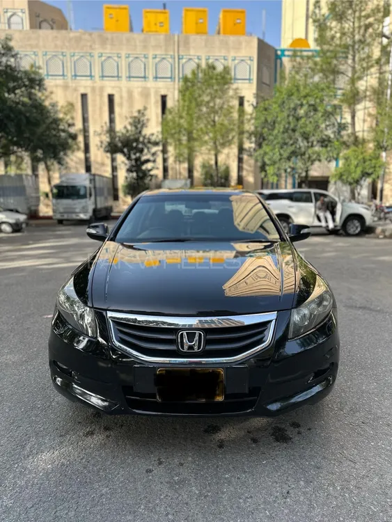 Honda Accord 2010 for Sale in Islamabad Image-1