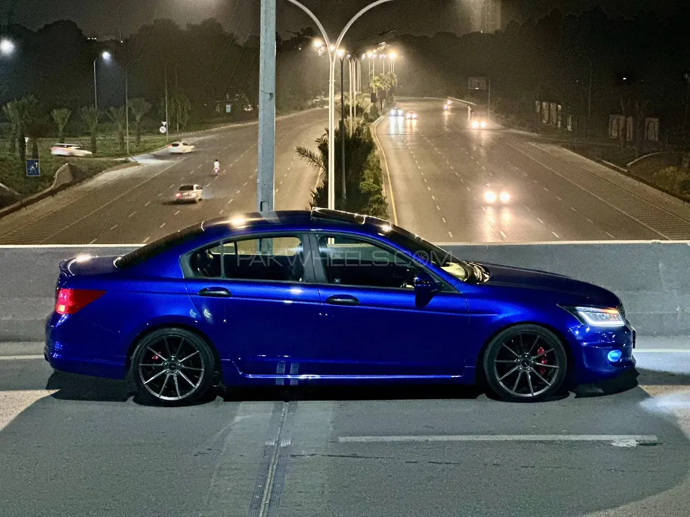 Honda Accord 2010 for Sale in Islamabad Image-1