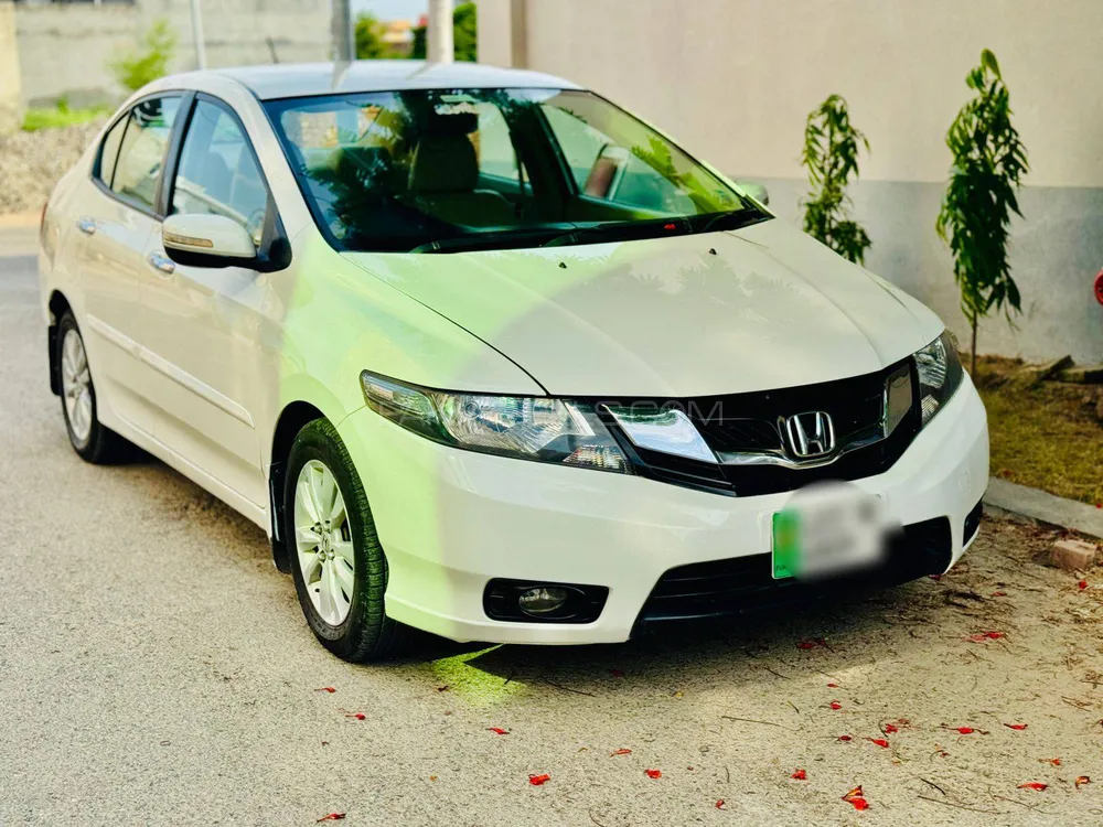 Honda City 2018 for Sale in Faisalabad Image-1