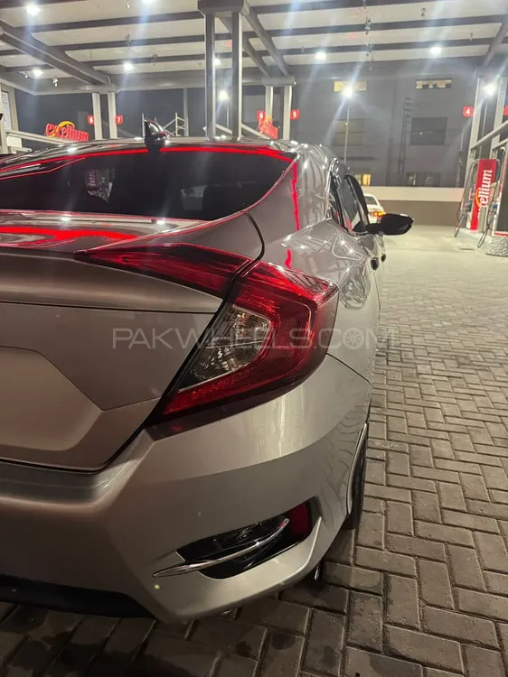 Honda Civic 2020 for Sale in Lahore Image-1