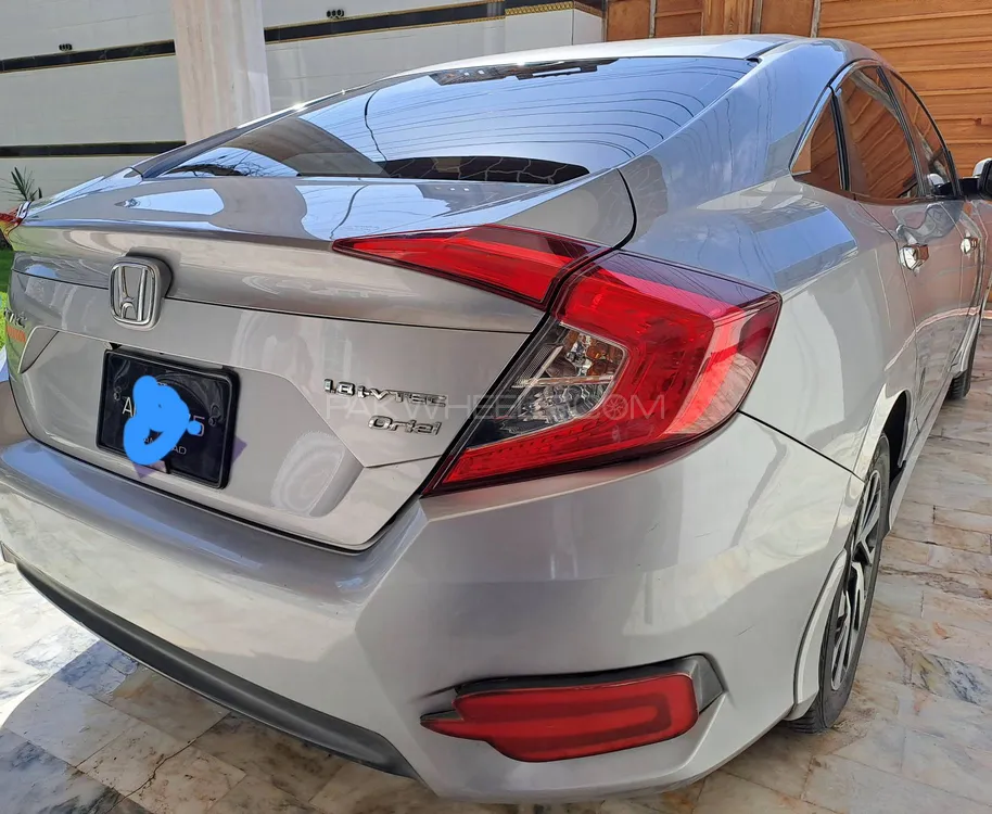 Honda Civic 2017 for Sale in Peshawar Image-1