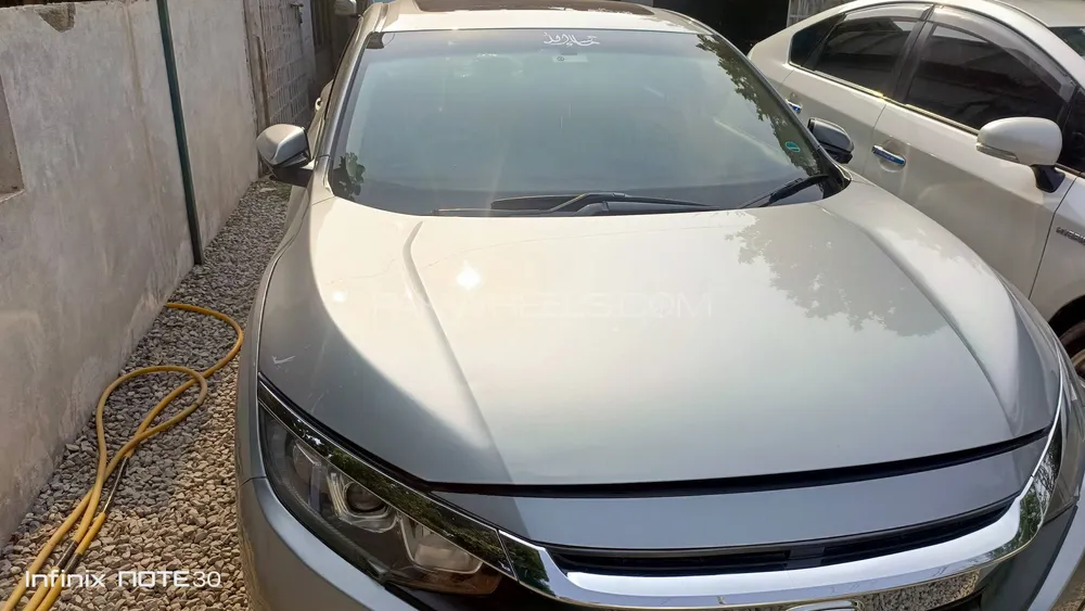 Honda Civic 2018 for Sale in Peshawar Image-1