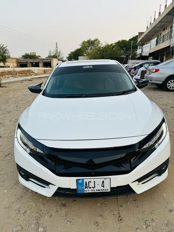 Honda Civic 2016 for Sale in Mardan Image-1