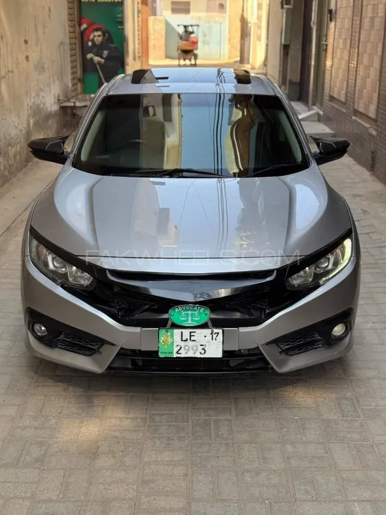 Honda Civic 2016 for Sale in Multan Image-1