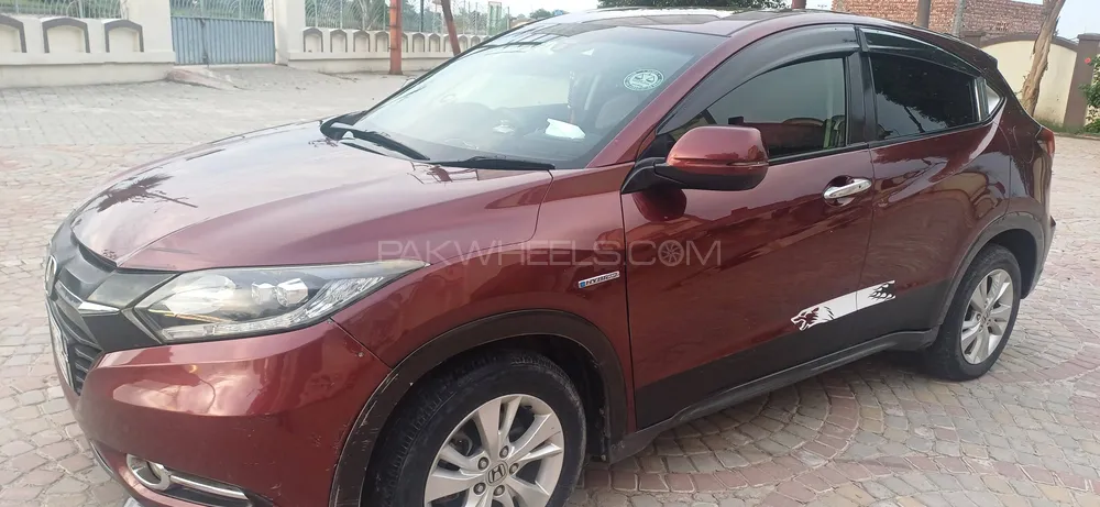 Honda Vezel 2014 for Sale in Okara Image-1