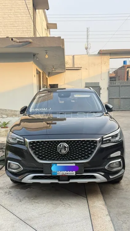 MG HS 2023 for Sale in Faisalabad Image-1