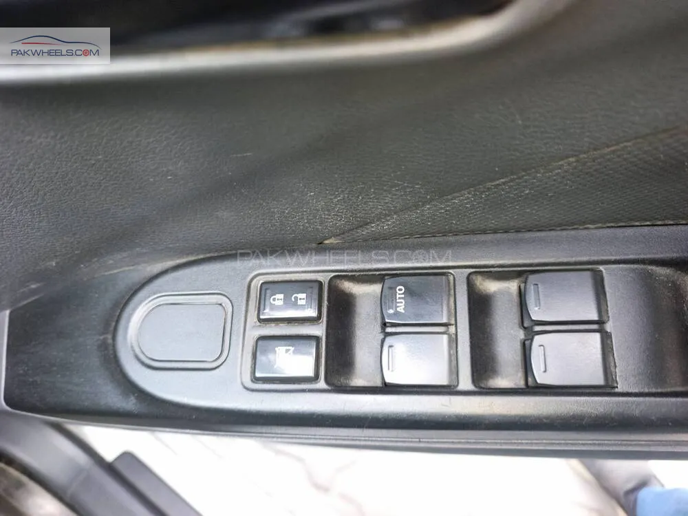 Suzuki Cultus 2019 for Sale in Lahore Suzuki Cultus 2019 for Sale in Lahore Image-12