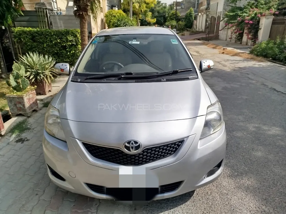 Toyota Belta 2014 for Sale in Lahore Image-1