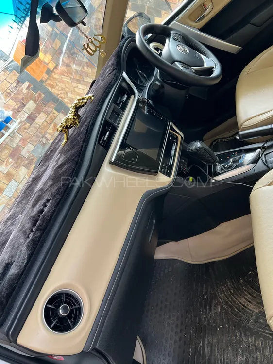 Toyota Corolla 2019 for Sale in Kharian Toyota Corolla 2019 for Sale in Kharian Image-7