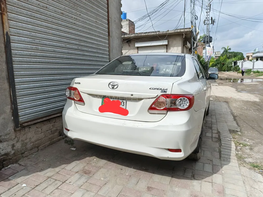 Toyota Corolla 2013 for Sale in Lahore Image-1