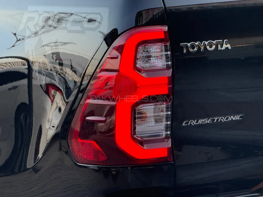 Toyota Hilux 2023 for Sale in Islamabad Toyota Hilux 2023 for Sale in Islamabad Image-3