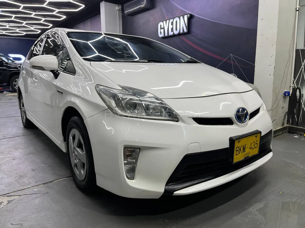 Toyota Prius 2014 for Sale in Karachi Image-1