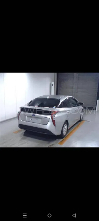 ٹویوٹا پریوس 2015 for Sale in پشاور ٹویوٹا پریوس 2015 for Sale in پشاور Image-11