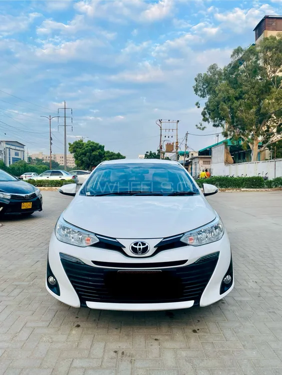 Toyota Yaris Sedan 2021 for Sale in Karachi Image-1